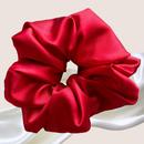 Kép 2/4 -  Infinite Blush piros selyemszatén scrunchie L méret2