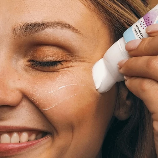 Mimitika Face Brush fényvédő arcra ecsetes kiszerelésben SPF50