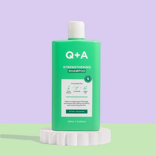 Q+A Hajerősítő és helyreállító sampon