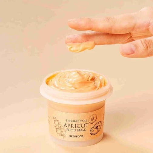 Skinfood Apricot Food Mask tisztító és nyugtató maszk