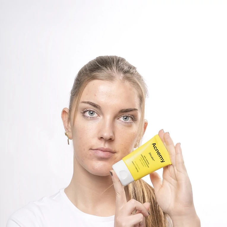 Acnemy Zitcalm Anti-redness bőrnyugtató hidratáló érzékeny, pattanásos bőrre4