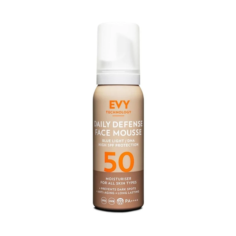 EVY Technology Daily Defense Face Mousse fényvédő SPF50 