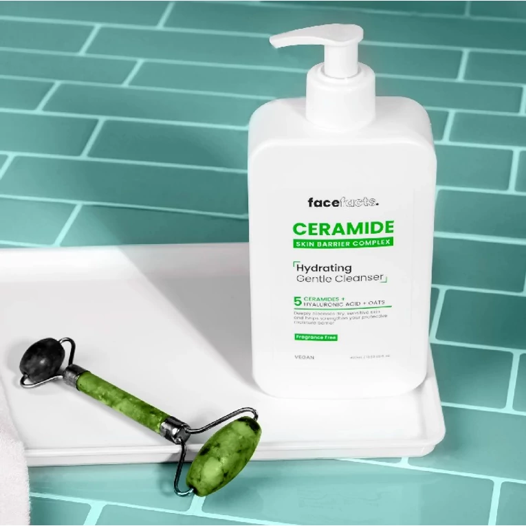 Face Facts Ceramide Hydrating Gentle Cleanser hidratáló arctisztító ceramidokkal4