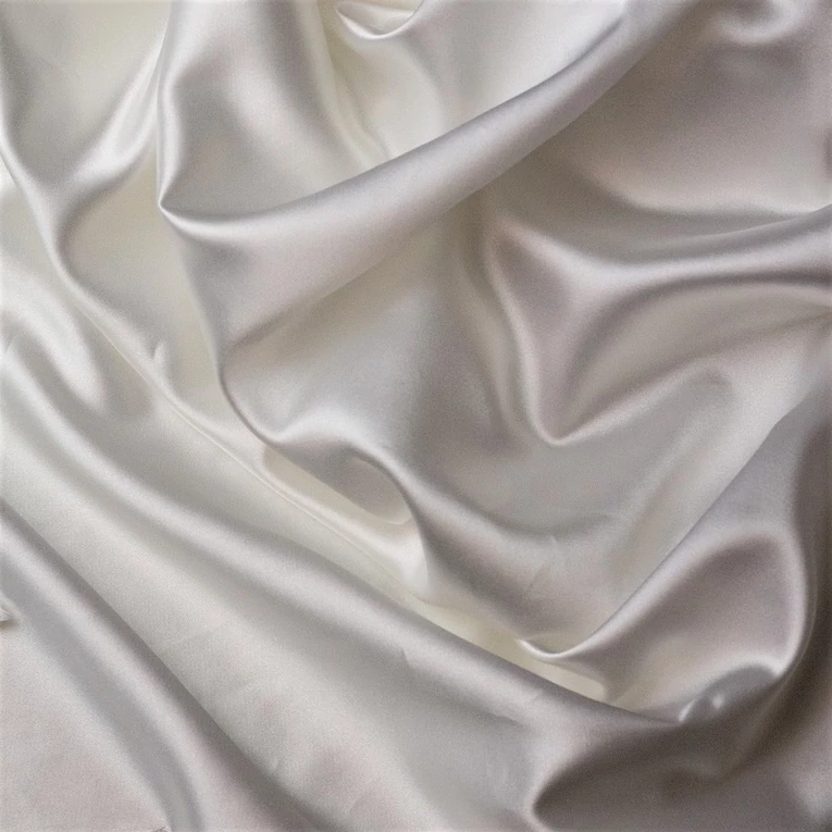 Infinite Blush fehér selyemszatén párnahuzat 50x60 cm3