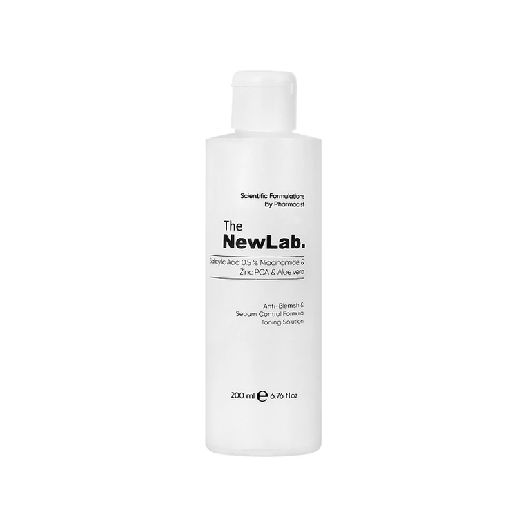 The New Lab faggyúszabályozó toner szalicilsavval és niacinamiddal